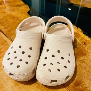 CROCS Women's Cream Sandals